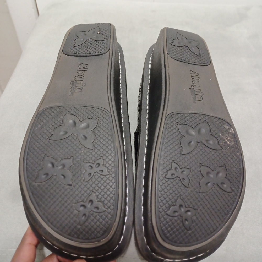 Alegria Black Flower Patterned Clogs - image 5